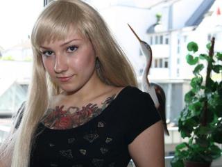 Lieb20 - Mach mich neugierig auf mehr. - sexcam,privat,