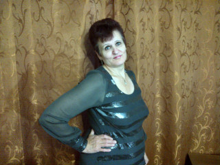  PaulaGolden:  Dominant, Fetisch, Piercing, Rollenspiele, Tattoos - BH-Gr&ouml;sse: B