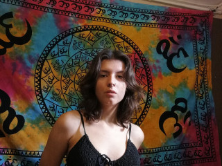 SaraJaay18 - Ich bin ein schüchternes Mädchen, aber ich kann wirklich geil werden, also hoffe ich auf dich :) - sexcam,chat,