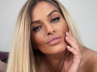 LoveElises Sexcam Chat:  - Anal-Sex, Gruppensex, Lack und Leder, Oralsex, Rollenspiele, Sexspielzeug, Spanking, Live-Dates - Being after a long relationship, I finally want to give out more of my sexually out and start living a more open-minded life. In my room, you might catch me in casual and comfy clothes, or lingerie or something else exotic. I can be anything you desire...you're sweet little naughty angel, or your dirty submissive cumslut. I love playing and trying new kinky things so please stop by to share your naughty thoughts and desires with me :) I also have many fantasies! One is to wear sexy lingerie and dance for you. Then you'll help me out of my lingerie and you seduce me. Your wet tongue on my pink lips is making me wet so you dont need a drink other than mine:)