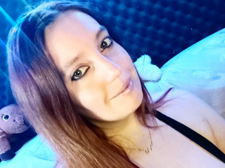 Arietty - Haben Feen wirklich Schwänze? Existieren sie überhaupt ... Wie sie ist dieser Ort ein ewiges Geheimnis ... Ein nie endendes Abenteuer! - Mavis Vermill - sexcam,chat,