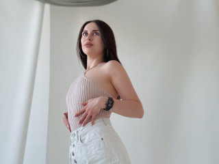  KristiNoir:  Fetisch, Lack und Leder, Sexspielzeug, Spanking, Voyeurismus
