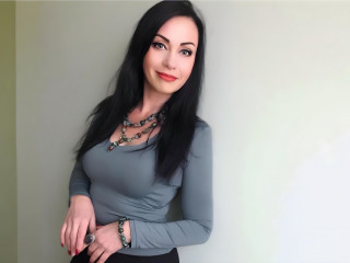  RoxolanaDrim:  Devot, Fetisch, Oralsex, Piercing, Schlucken, Sexspielzeug, Spanking