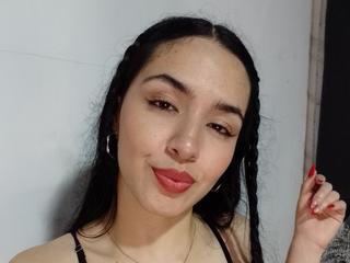  SophieTayllor:  Anal-Sex, Devot, Oralsex, Sexspielzeug, Spanking - BH-Grösse: A