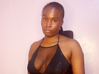  Veravee:  Devot, Fetisch, Natursekt, Pornographie, Sexspielzeug, Voyeurismus, Live-Dates - BH-Grösse: B