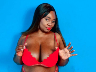  SweetBusty:  Anal-Sex, Exhibitionismus, Oralsex, Rollenspiele, SM-Sex