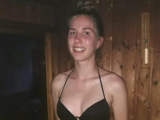  charlottgotit2:  Orgien, Schlucken, Sexspielzeug, SM-Sex, Voyeurismus