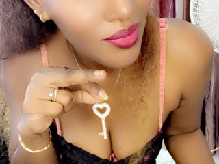  Miss Anna:  Dominant, Fetisch, Lack und Leder, Pornographie, Rollenspiele, SM-Sex, Voyeurismus, Live-Dates