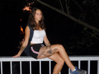 Dinacaguimbal69 - Willkommen in meinem Zimmer, viel Spa&szlig; mit mir!