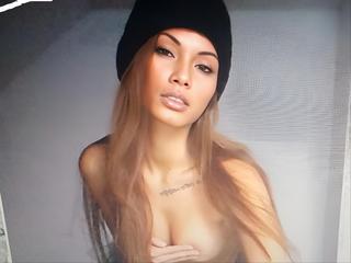 HornyLexi - Hallo ich bin ein versautes M&auml;dchen das dich begeistern wird :) - sexcam,chat,