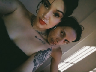  HarveyAndVero:  Anal-Sex, Dominant, Oralsex, Piercing, Sexspielzeug, Tattoos