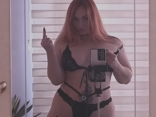  JANEPUSSYCAM:  Devot, Dominant, Lack und Leder, Rollenspiele, Tattoos, Voyeurismus - BH-Gr&ouml;sse: B