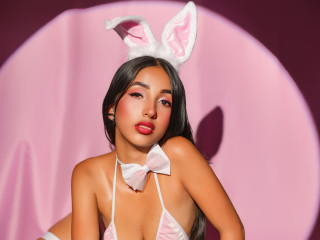  SweetyLally1:  Anal-Sex, Devot, Fetisch, Natursekt, Oralsex, Rollenspiele, Schlucken, Sexspielzeug, Spanking, Voyeurismus