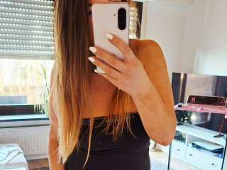 Linaa Puschel - Lasst mir Liebe da ?? - sexcam,privat,
