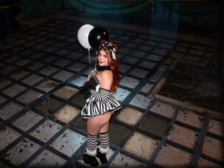  Ember Price:  Anal-Sex, Devot, Dominant, Fesselspiele, Rollenspiele